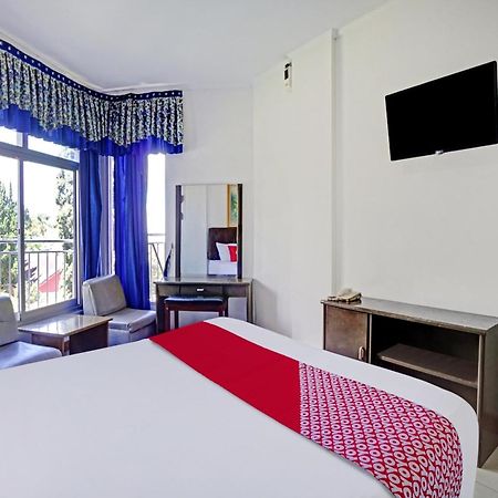 Oyo 90028 Hotel Victory Batu  Esterno foto
