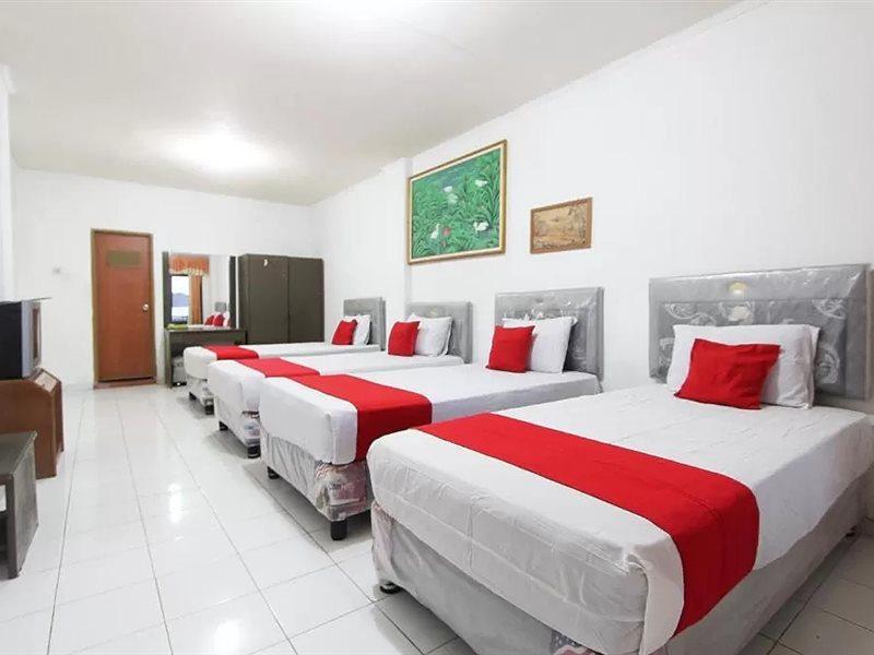 Oyo 90028 Hotel Victory Batu  Esterno foto