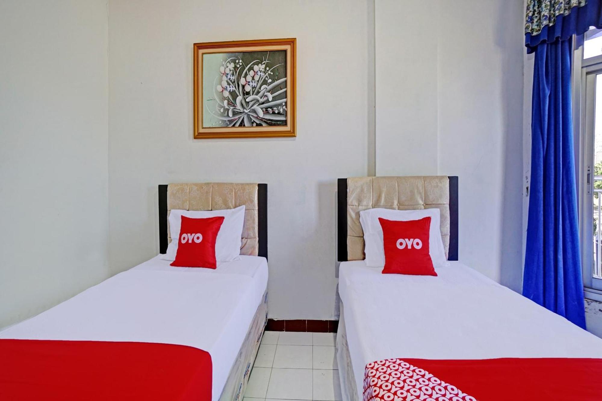 Oyo 90028 Hotel Victory Batu  Esterno foto