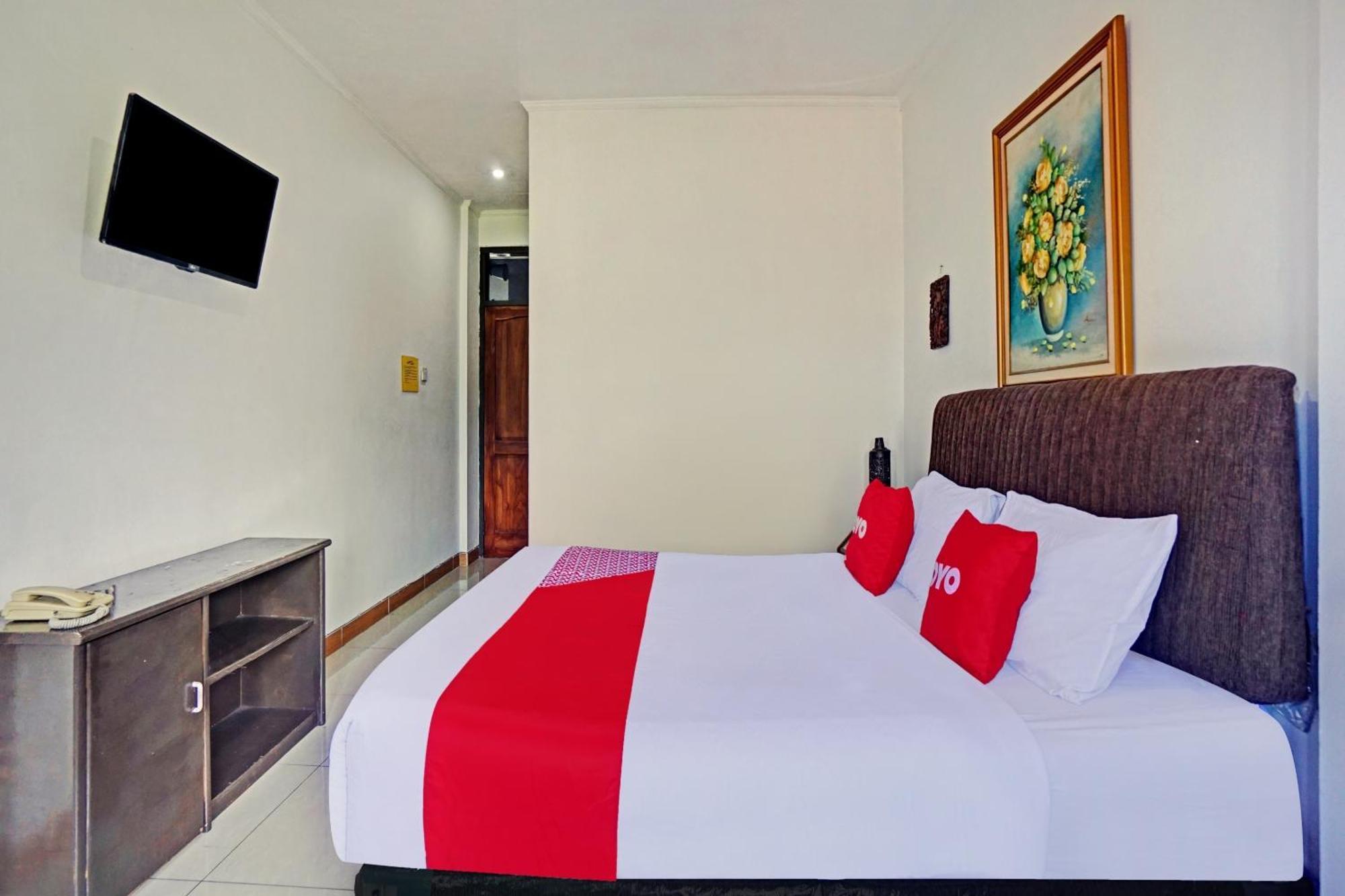 Oyo 90028 Hotel Victory Batu  Esterno foto